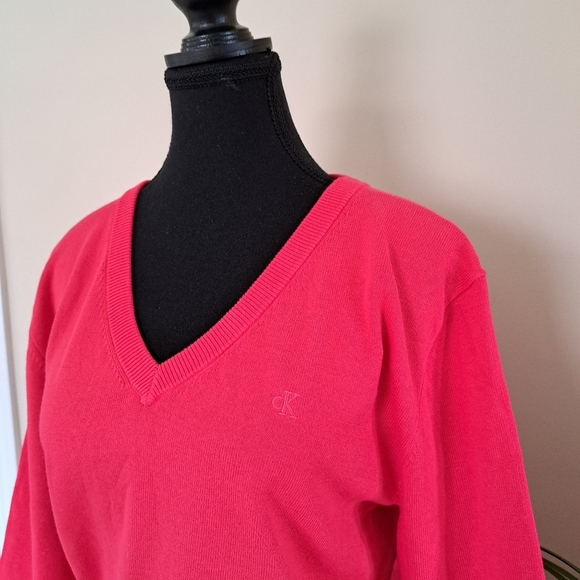 Calvin Klein Jeans V-Neck Sweater Women's Small Pink Cotton Knit Top NWT - Picture 6 of 10